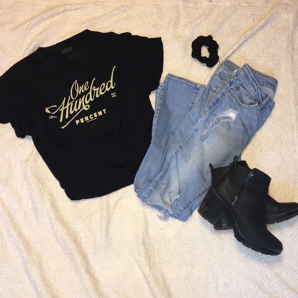 Black oversized Tee